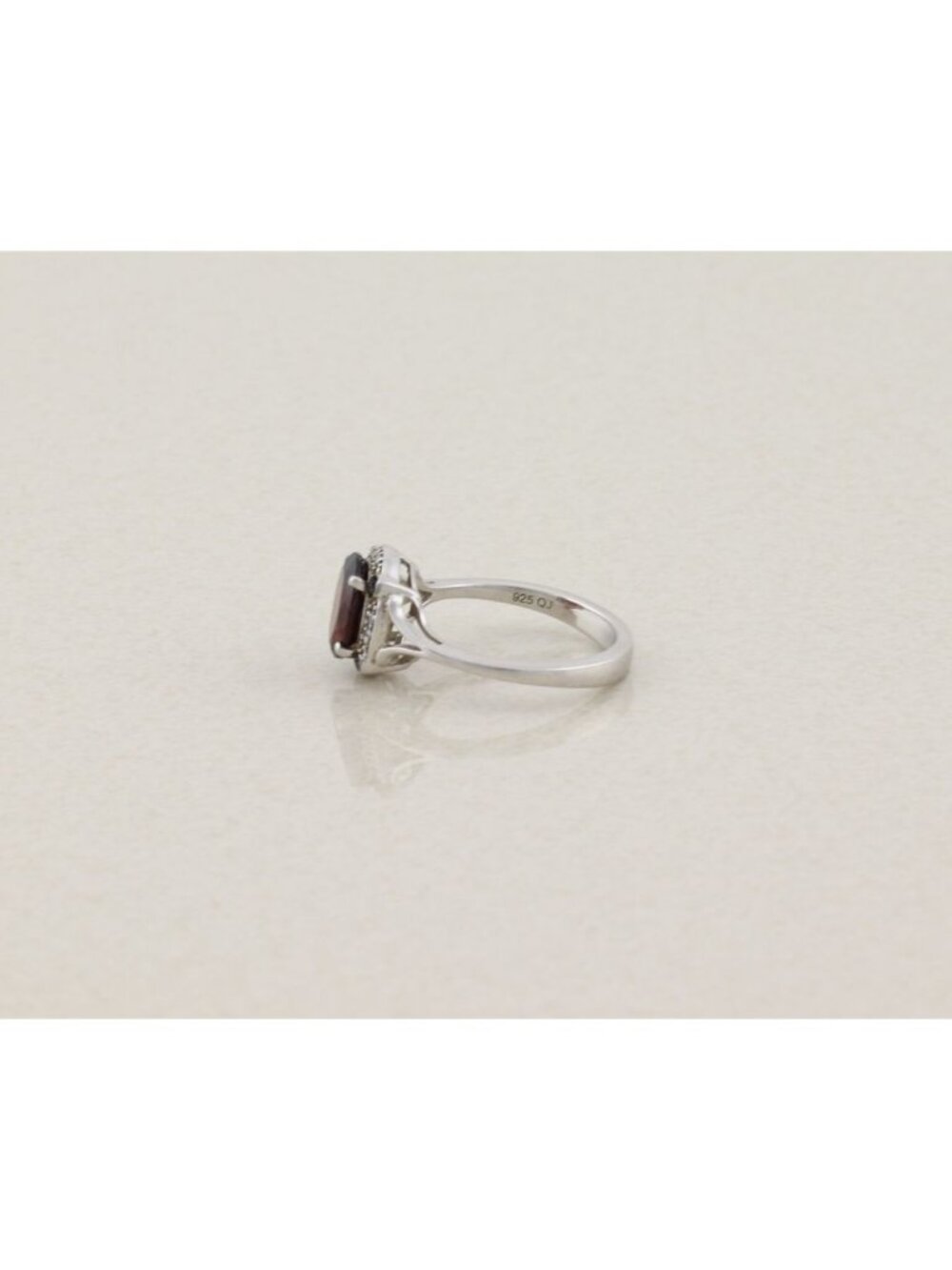 Sterling Silver Natural Garnet, Black Diamond, White Diamond Ring Size 7 1/4 - Picture 6 of 7